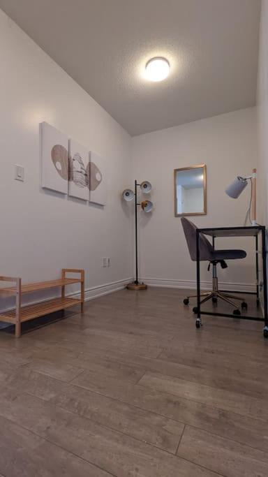 Lovely 2 Bed Condo In Downtown تورونتو المظهر الخارجي الصورة